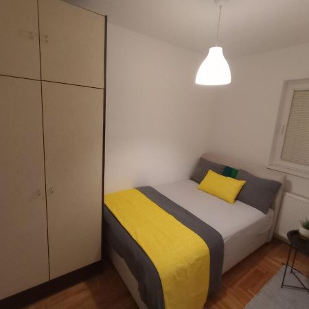 Stan U Krnjaci Appartement Belgrado Buitenkant foto